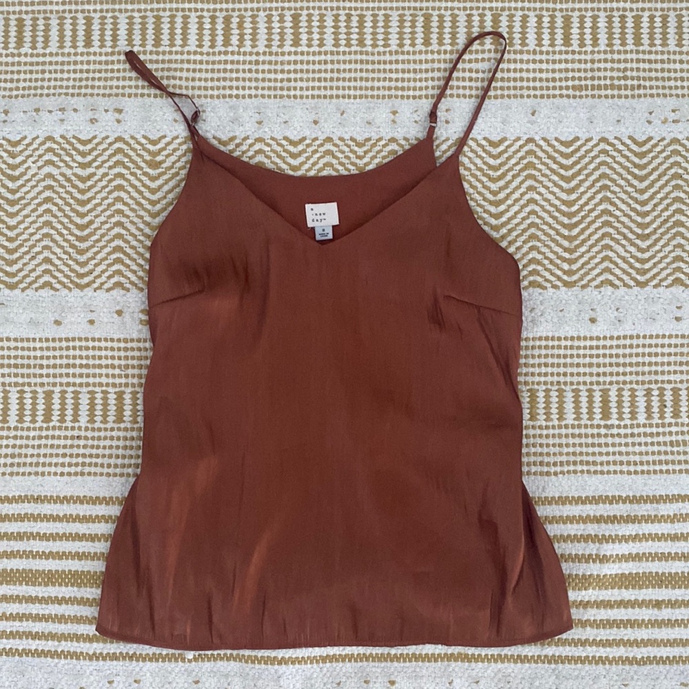 Flowy top